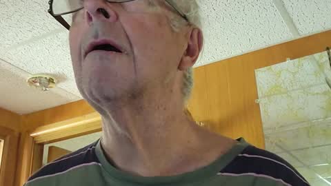 Snapshot of bill_25061 chatting on 09-10-25, 05:13 bill_25061 online show from 09-10-25, 05:13