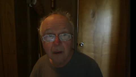 Snapshot of bill_25061 chatting on 05-17-26, 02:02 bill_25061 online show from 05-17-26, 02:02