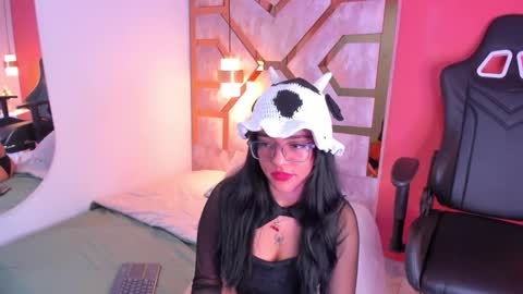 Billie online show from 11-19-25, 03:06