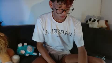 Snapshot of billie_turneer chatting on 03-06-26, 03:25 Bill Turner online show from 03-06-26, 03:25