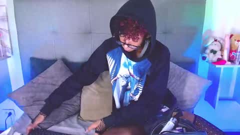 Snapshot of billie_turner_ chatting on 10-09-25, 04:32 B-I-L-L-I-E 3 online show from 10-09-25, 04:32