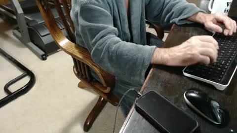 Snapshot of billy471 chatting on 12-06-24, 11:22 billy471 online show from 12-06-24, 11:22