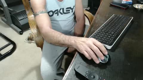 Snapshot of billy471 chatting on 12-07-24, 08:27 billy471 online show from 12-07-24, 08:27