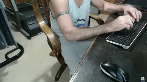 Snapshot of billy471 chatting on 02-08-25, 05:39 billy471 online show from 02-08-25, 05:39