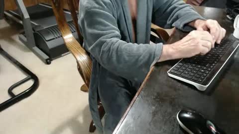 Snapshot of billy471 chatting on 02-27-25, 11:31 billy471 online show from 02-27-25, 11:31