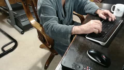 Snapshot of billy471 chatting on 03-07-25, 11:07 billy471 online show from 03-07-25, 11:07