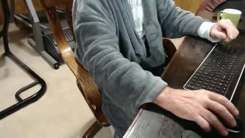 Snapshot of billy471 chatting on 11-23-25, 12:38 billy471 online show from 11-23-25, 12:38