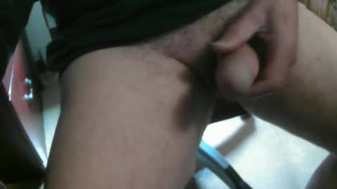 Snapshot of birdmanmchale chatting on 02-04-25, 06:38 birdmanmchale online show from 02-04-25, 06:38