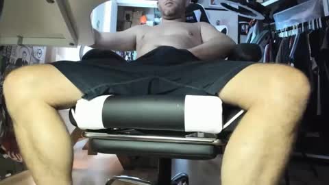Snapshot of bisexualjay chatting on 05-19-26, 03:29 bisexualjay online show from 05-19-26, 03:29