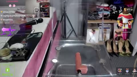 bisex woman online show from 01-24-25, 11:23