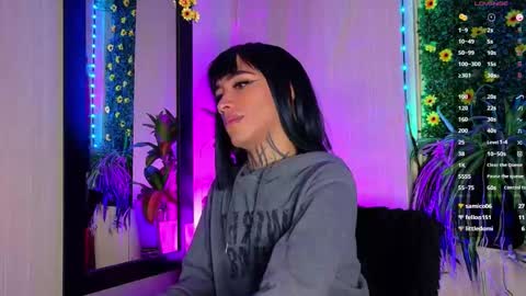  ..  .. online show from 09-11-25, 06:57