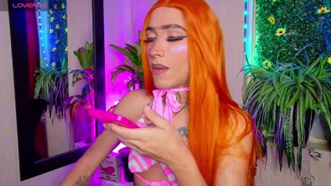  ..  .. online show from 09-25-25, 01:53