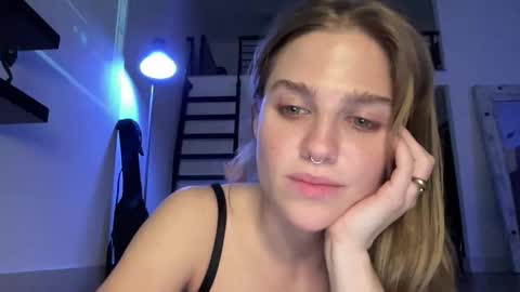 bitemebitcch online show from 02-15-26, 10:47