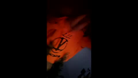 Snapshot of bittenbat chatting on 12-14-25, 09:19 bittenbat online show from 12-14-25, 09:19