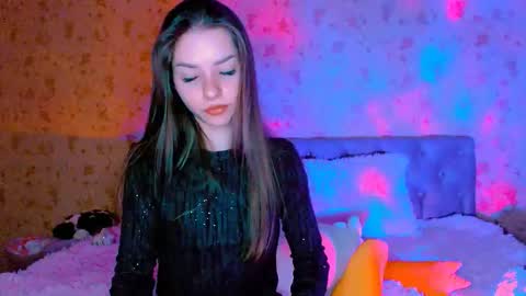 Snapshot of bitter__peach chatting on 03-11-26, 08:26 Margo online show from 03-11-26, 08:26