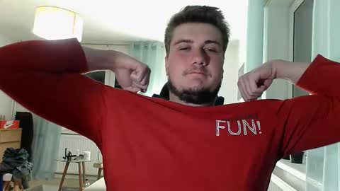bjguyhugecock online show from 05-13-26, 09:44