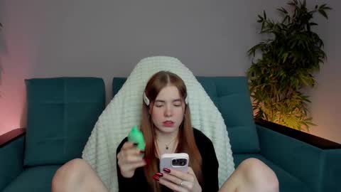 Snapshot of bjliki chatting on 02-15-25, 03:28 Julia online show from 02-15-25, 03:28