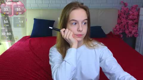 Snapshot of bjliki chatting on 03-10-25, 02:50 Julia online show from 03-10-25, 02:50