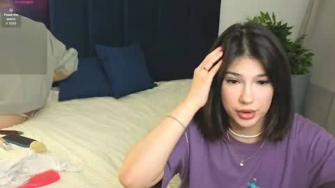 Snapshot of bjliki chatting on 11-15-25, 08:44 Julia online show from 11-15-25, 08:44