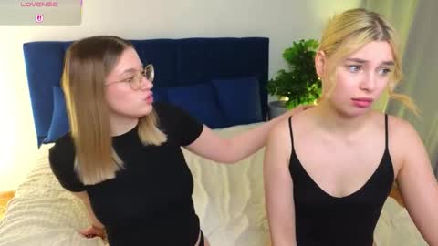 Snapshot of bjliki chatting on 12-01-25, 02:22 Julia online show from 12-01-25, 02:22