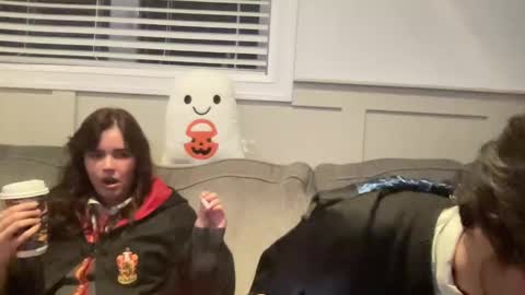 bkws985 online show from 10-26-25, 02:28