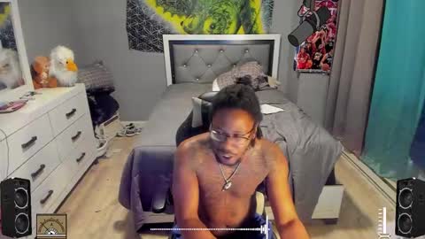 Plant Base Streamers From Pennsylvania online show from 01-19-25, 10:39