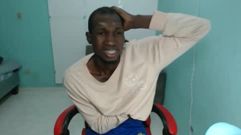 maquina online show from 12-01-25, 01:16