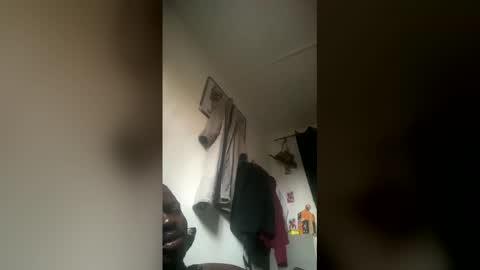 black812975 online show from 03-07-26, 04:48