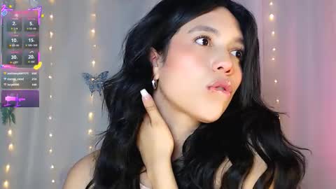 Sara online show from 09-23-25, 10:40