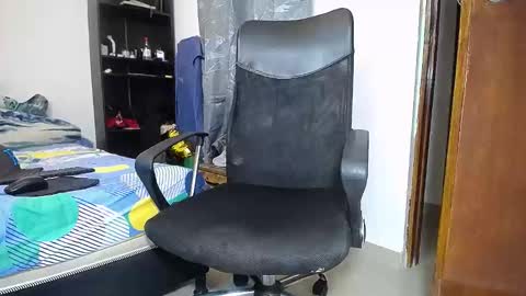 Black Diamond online show from 02-02-25, 02:34