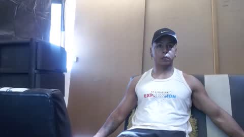 Snapshot of black_hot26 chatting on 01-04-25, 02:46 black_hot26 online show from 01-04-25, 02:46