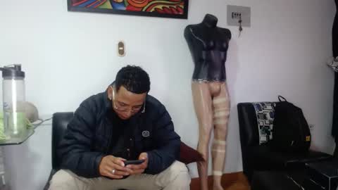 Snapshot of black_hot26 chatting on 11-01-25, 03:25 black_hot26 online show from 11-01-25, 03:25