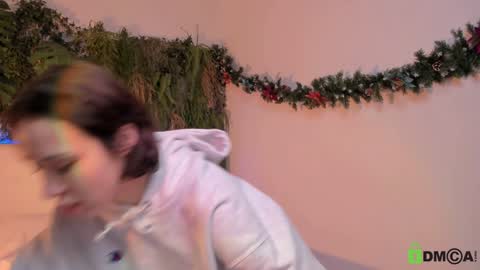 Jenny online show from 01-05-25, 04:38