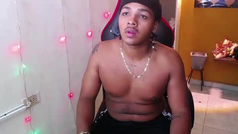 Snapshot of black_king_241 chatting on 01-14-25, 01:36 black_king_241 online show from 01-14-25, 01:36