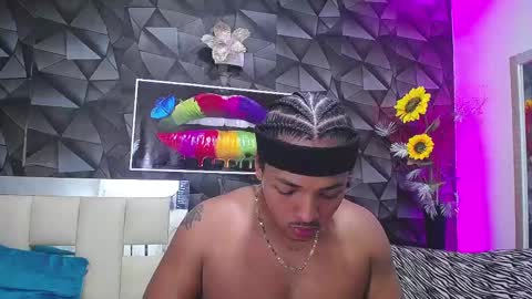 Snapshot of black_king_241 chatting on 01-23-25, 11:36 black_king_241 online show from 01-23-25, 11:36