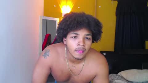 Snapshot of black_king_241 chatting on 02-26-25, 05:53 black_king_241 online show from 02-26-25, 05:53