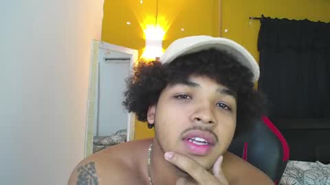 Snapshot of black_king_241 chatting on 03-12-25, 09:23 black_king_241 online show from 03-12-25, 09:23