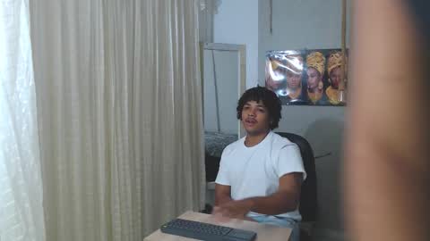 Snapshot of black_king_241 chatting on 09-14-25, 02:00 black_king_241 online show from 09-14-25, 02:00