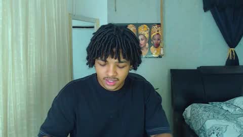 Snapshot of black_king_241 chatting on 09-15-25, 03:28 black_king_241 online show from 09-15-25, 03:28