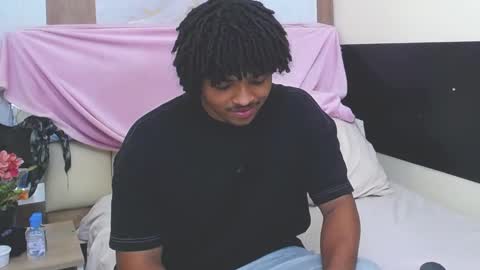 Snapshot of black_king_241 chatting on 10-12-25, 04:44 black_king_241 online show from 10-12-25, 04:44