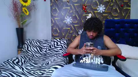 Snapshot of black_king_241 chatting on 11-17-25, 02:50 black_king_241 online show from 11-17-25, 02:50