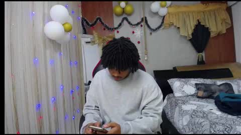 Snapshot of black_king_241 chatting on 12-14-25, 03:12 black_king_241 online show from 12-14-25, 03:12