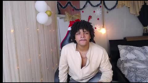 black_king_241 online show from 12-21-25, 03:57