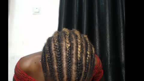 Lila online show from 04-25-26, 05:54