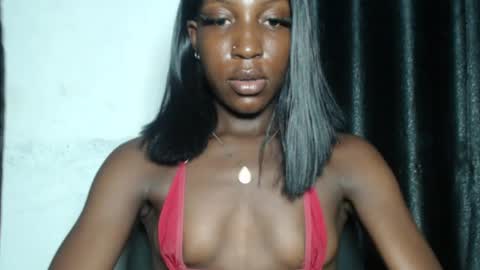 Snapshot of black_kittyangel chatting on 04-30-26, 07:36 Lila online show from 04-30-26, 07:36