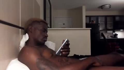 Snapshot of black_mamba2969 chatting on 12-04-25, 02:43 black_mamba2969 online show from 12-04-25, 02:43