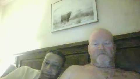 black_n_white4 online show from 01-19-25, 10:39