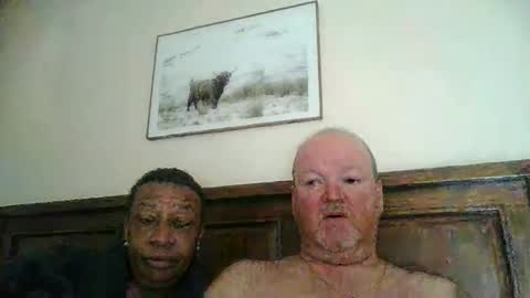 black_n_white4 online show from 02-16-25, 10:54