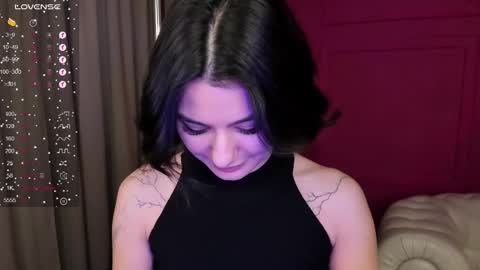 Snapshot of black_pant3r chatting on 02-13-25, 02:56 Mon Mon online show from 02-13-25, 02:56