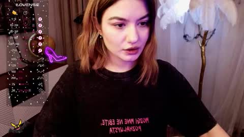 Snapshot of black_pant3r chatting on 11-05-25, 02:44 Mon Mon online show from 11-05-25, 02:44